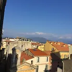 Chez Andrea, Centre Historique Αζάτσιο